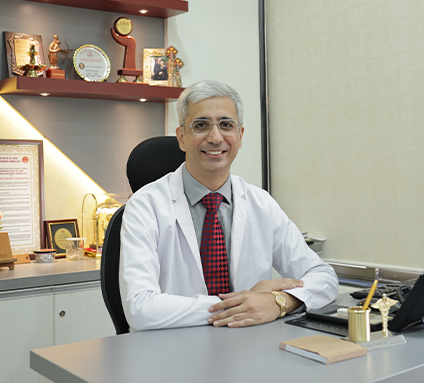 Dr. Devendra Venkatramani, Vitreo-Retinal Surgeon at Laxmi Eye Institute, best eye care in Navi Mumbai